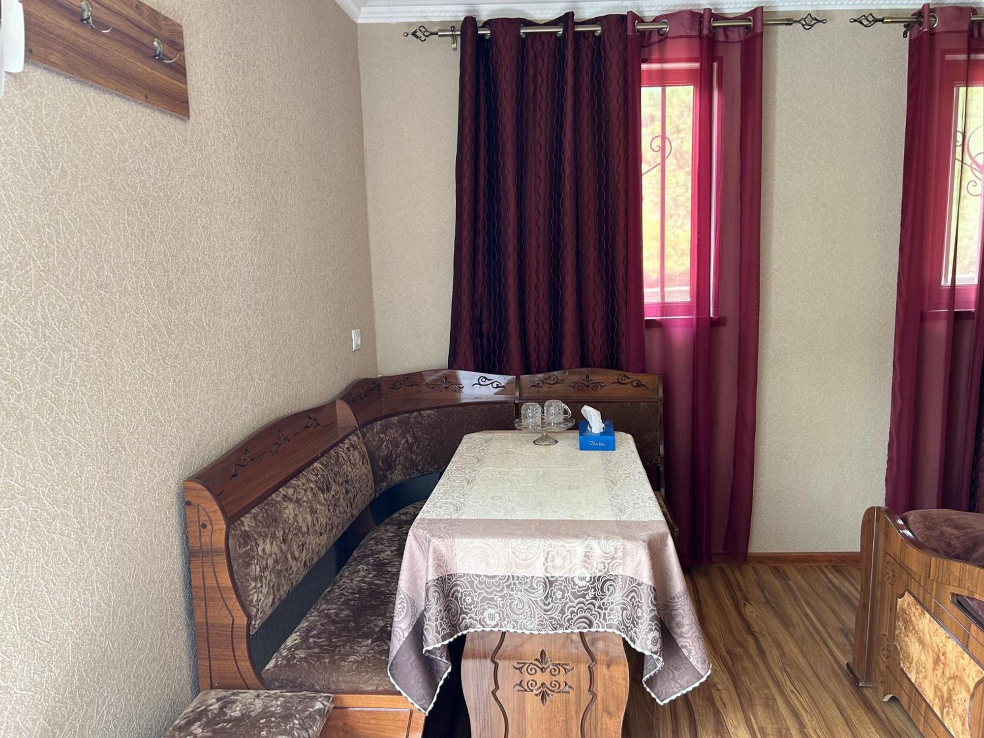 Gokor B&B Дилижан Экстерьер фото